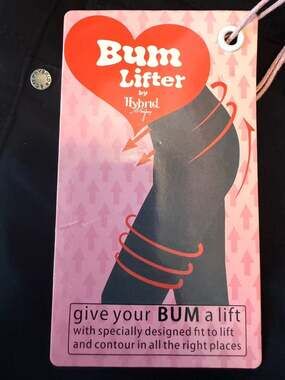 Hybrid & Company Bum Lifter Super Stretch Jeans Size 11 Black
